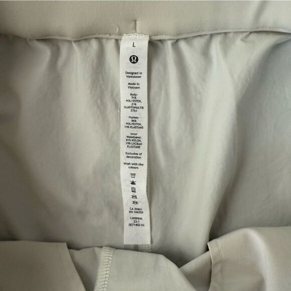 Lululemon Cinchable Cuff High-Rise Jogger Barrel Leg Pants Large Bone - Picture 4 of 6